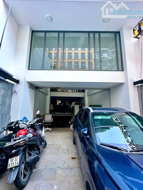 🔥[PHÚ NHUẬN] MẶT TIỀN TRƯƠNG QUỐC DUNG - TÒA NHÀ 8 TẦNG - GẦN 120M2 - 35T - 6