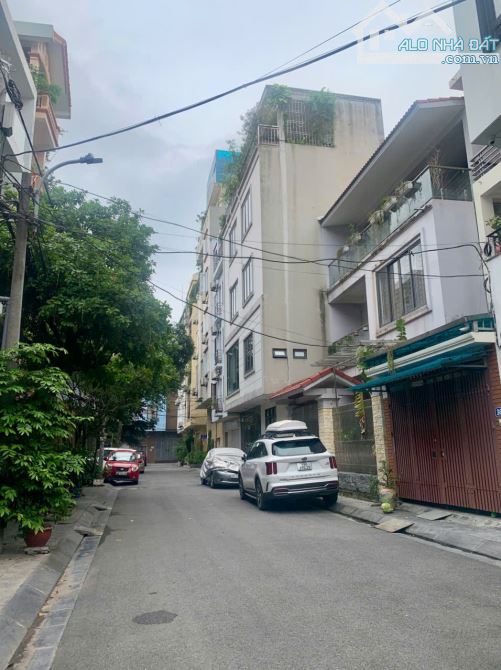 BÁN NHÀ PHỐ HOÀNG MINH ĐẠO, GẦN BV TÂM ANH, DT RỘNG 110M2, MT KHỦNG 7M, 6 TẦNG THANG MÁY - 6