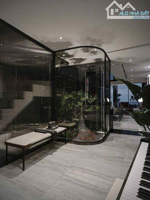 Bán tòa VP -apartment -hiện đại - gần MP Lạc Long Quân, 138m2 x 9 tầng, 51 tỷ - hầm- ô tô - 6
