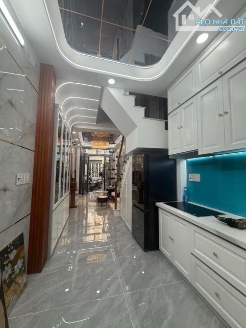 🍀 Siêu  Phẩm TÔ HIỆU - 3 TẦNG MỚI ĐẸP - 32M2 -3 PN - Giá nhỉnh 5️⃣Tỷ - 6