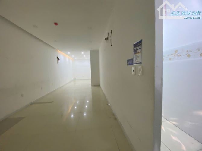 🎉🎉Toà nhà 2 tầng Để trống 2 tầng làm văn phòng ok - 6