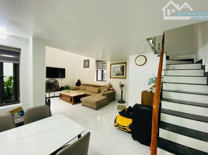 MSP: 04 🏡 BÁN NHÀ VILLA SÂN CỔNG ĐỘC LẬP – GẦN MẶT ĐƯỜNG ĐIỆN BIÊN PHỦ 🌿 - 6