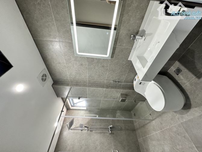 Bán nhà Phố Việt Hưng, 40m2,   máy, 6 tầng, Chào 7.95 tỷ,  - Full nội thất sang xịn - 7