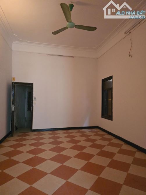 Hàng hiếm Tây Sơn, 20 ra mặt phố, ô tô dừng đỗ, 45m2, lô góc, vỉa hè, chào 12 tỷ 5 - 7