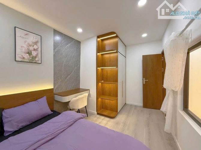 Nhà mới Nguyễn Chí Thanh - MT ngang 6m3 - nhà đẹp ngay đầu kiệt như hình - 7