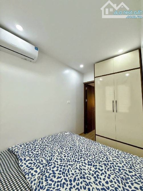 Bán nhà 5 tầng, diện tích 21m2 phố Yên Lãng, ngõ thông. Trung tâm quận Đống Đa giá 3,85 tỷ - 7