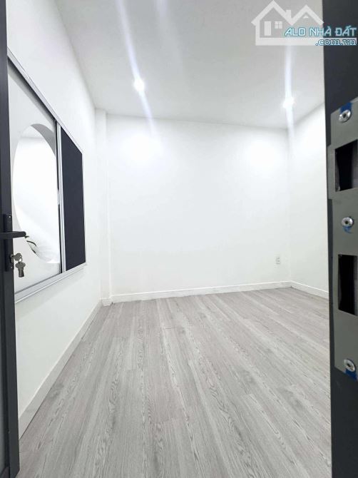 BÁN NHÀ TRỆT LỬNG LÊ VĂN KHƯƠNG Q12 GIÁ RẺ 3,45 TỶ DIỆN TÍCH 55M2 (4x14) - 7