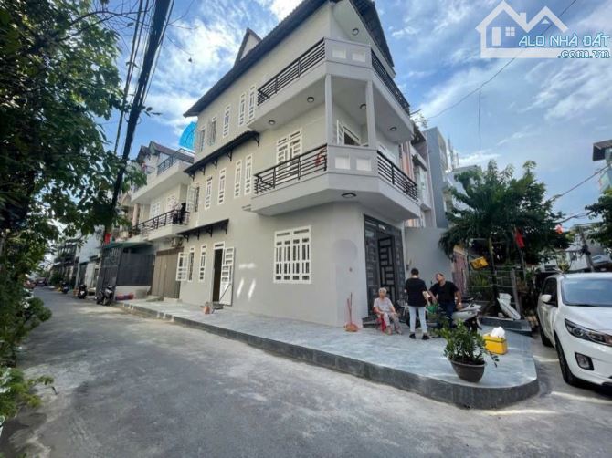 BÁN NHÀ CĂN GÓC 2 MẶT TIỀN, ĐƯỜNG 8M CÓ VỈA HÈ, KHU ĐỒNG BỘ, 5 x 20M, 10 TỶ 95 - 7