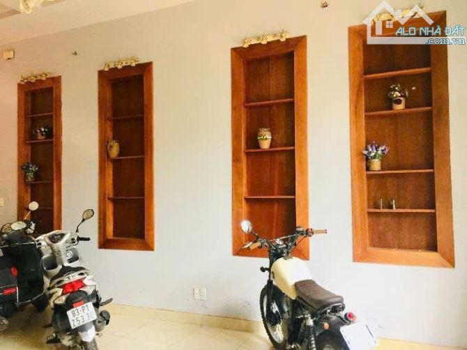 🔥[BÌNH THẠNH] HẺM XE HƠI - VÀI BƯỚC SANG Q1 - NGANG 5M - NỞ HẬU - 5 TẦNG - GIÁ 15TỶ - 7
