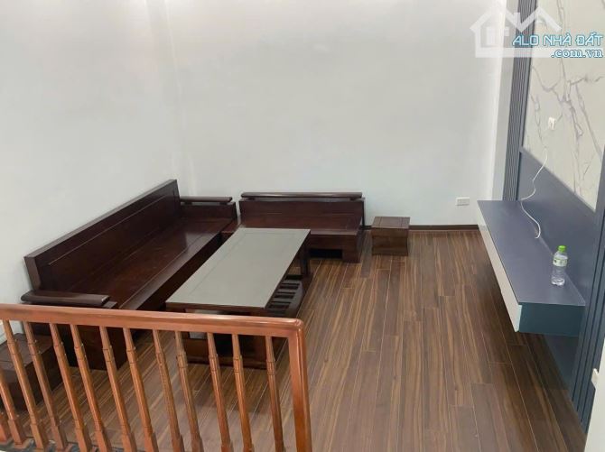 BÁN NHÀ XÃ HỮU HÒA THANH TRÌ 37M 4 TÀNG MT3,62M 3PN GẦN TRƯỜNG CHỢ SỔ ĐỎ RIÊNG CHỈ 4.5 TỶ - 7