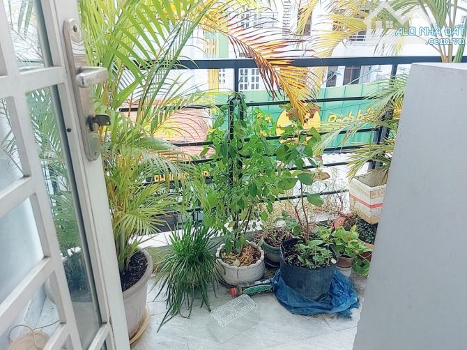 Bán Rẻ Mặt Tiền Kinh doanh hẻm 8m Lý Thường Kiệt Tân Bình Giáp Q.10,66m2,4Tầng, 10tỷ8 t - 7
