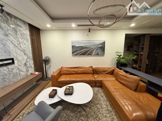 CHCC HOÀNG ĐẠO THUÝ – 3 SLOT ÔTÔ - BAN CÔNG – 181M² – 3N2VS – 21.7 TỶ (ECG203028) - 7