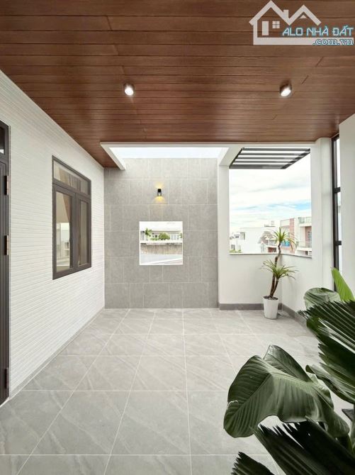 Nhà KDC Hồng Loan, 1 trệt 2 lầu full nội thất, dọn vào ở ngay, pháp lý đầy đủ - 8