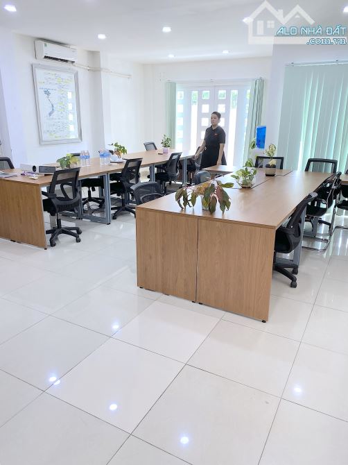 Nhà MTiền Vũ Ngọc Phan 7x25.Trệt.Lầu.st.7P.sân to chà bá.Tốt Nhà Trẻ.CTy.PKhám - 8