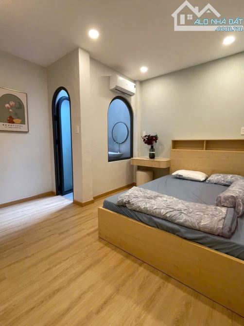 Mặt Tiền Kinh Doanh Nguyễn Oanh- 56m2- 4 lầu- Lô Góc Vuông Vức Chỉ Hơn 8 Tỷ - 8