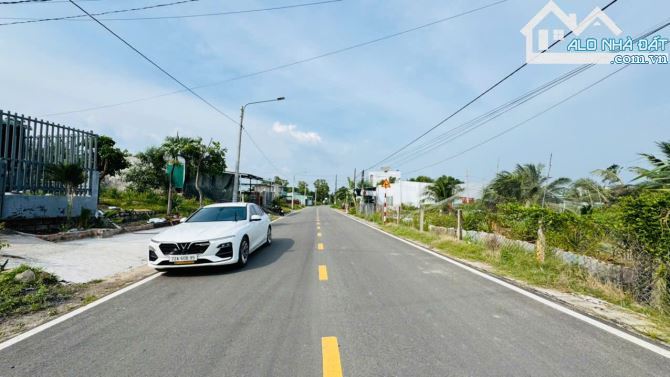 🏡 Đất Xã Phước Hải, TP HCM – 2 Mặt Tiền, Cách Bãi Tắm 1km, Diện Tích 7,5x53m - 8