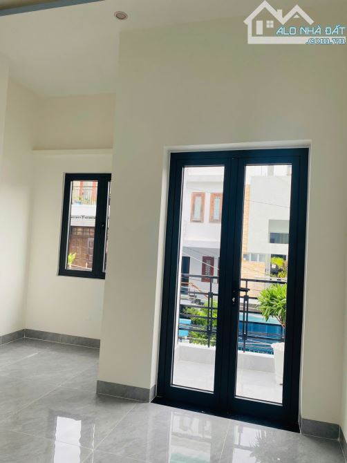 Nhà MT Phạm Tu gần chợ Vĩnh Hải - Bắc Nha Trang - DT 68mv * 2 tầng, sổ hồng, an cư - 8