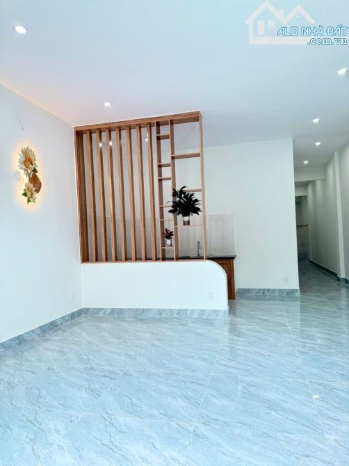 💥 NHÀ CẤP 4 MỚI KENG – KIỆT Ô TÔ TRÁNH NHAU – BÌNH KỲ, HÒA QUÝ – 100M² – GIÁ CHỈ 3,9 TỶ - 8