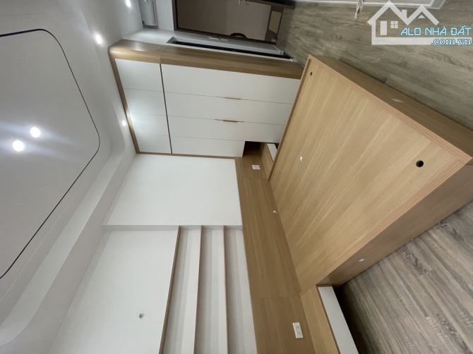 BẠCH MAI - NHÀ GẦN PHỐ - NGÕ RỘNG 4M - NHÀ CỰC ĐẸP FULL NỘI THẤT - 8