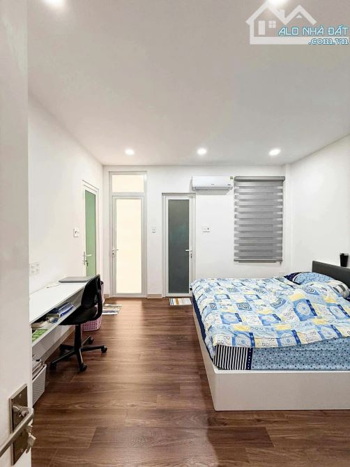 Bán nhà Bình Thạnh hẻm xe hơi 117 Nguyễn Hữu Cảnh - 4x18m 3 tầng sát Quận 1 Full nội thất - 8