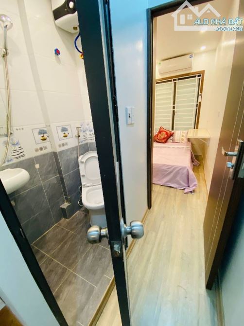 Bán nhà 5 tầng, diện tích 21m2 phố Yên Lãng, ngõ thông. Trung tâm quận Đống Đa giá 3,85 tỷ - 8