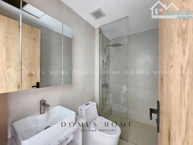 SIÊU PHẨM MỚI TOANH CĂN HỘ TÁCH BẾP BAN CÔNG CỰC ĐẸP QUẬN 3 - 8