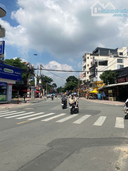 Bán CHDV 1T3L thu nhập 65tr/th, hẻm xe hơi đường Linh Trung, Thủ Đức. 124m2/16.5 tỷ - 8