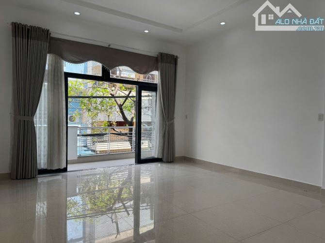 Bán nhà hẻm xe hơi 61 Bình Gĩa P13 Q.TB - DT: 5mx16m - 4 tầng mới -giá 14,5 tỷ TL - 9