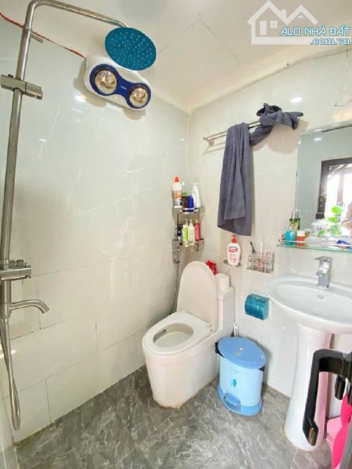 BÁN CĂN HỘ TẬP THỂ NGUYỄN NGỌC DOÃN, CHÙA BỘC 150M2-  Ô TÔ DỪNG ĐỖ CHÂN CẦU THANG - DUPLEX - 9