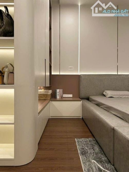 Nhà đẹp về ở! Liền kề 100m, Hoàn thiện Full nội thất, Thang Máy tại KĐT Kim Chung Di Trạch - 9