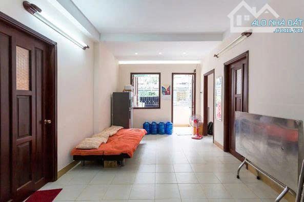 🌟 CHUNG CƯ HIẾM HOI TẠI Q10 – L1, 3PN GIÁ CHỈ HƠN 3 TỶ 🏢 - 9