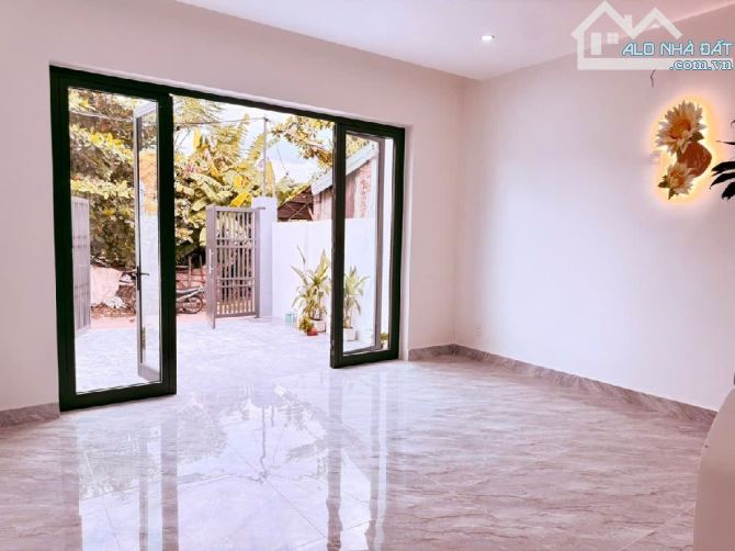 💥 NHÀ CẤP 4 MỚI KENG – KIỆT Ô TÔ TRÁNH NHAU – BÌNH KỲ, HÒA QUÝ – 100M² – GIÁ CHỈ 3,9 TỶ - 9