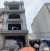 Bán nhà xây 4 Tầng phân lô thư trung- Văn Cao