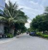 Hot...Gía rẻ hơn thị trường 3 ty, Đất KĐT Tây Nam Linh Đàm DT 90m, đường 13m,vỉa hè