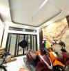 5 TỶ HƠN, TÂY HỒ, 1 NHÀ RA PHỐ KINH DOANH NHỎ, 6 TẦNG DÂN XÂY CHẮC CHẮN, SỔ ĐẸP CHÍNH CHỦ