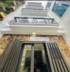 TÔI ĐANG CẦN BÁN CĂN NHÀ XÂY MỚI TINH  38M2 X 5T TẠI PHỐ KIM GIANG GIÁ NHỈNH 8 TỶ