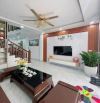 Nhà đẹp Chợ Bắc Lãm – Hà Đông, Ô tô đỗ cửa, 35m*5 tầng, Full NT, Ở ngay, 4,9 tỷ.