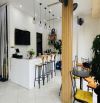 👉 Cho thuê nhà 8 tầng Hồng Hà – có thang máy, đang làm homestay, KD tốt