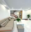 BÁN NHÀ VIỆT HƯNG 45M2, 6 TẦNG THANG MÁY, Ô TÔ ĐỖ CỔNG, 9.3 TỶ
