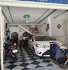 Cần tiền nên bán gấp căn nhà Trịnh Đình Trọng, Tân Phú. Xe hơi đậu trong nhà. 97m2, 8.4tỷ