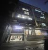 tòa nhà building  TRẦN THÁI TÔNG . 125m 9 tầng Rộng 8m1 vỉa hè ô tô tránh 89,9 tỷ
