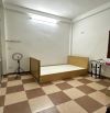 Cho thuê nhà nguyên căn ngõ Văn Chương, Khâm Thiên, Đống Đa. DT 30m x 3 tầng, giá 7.5tr