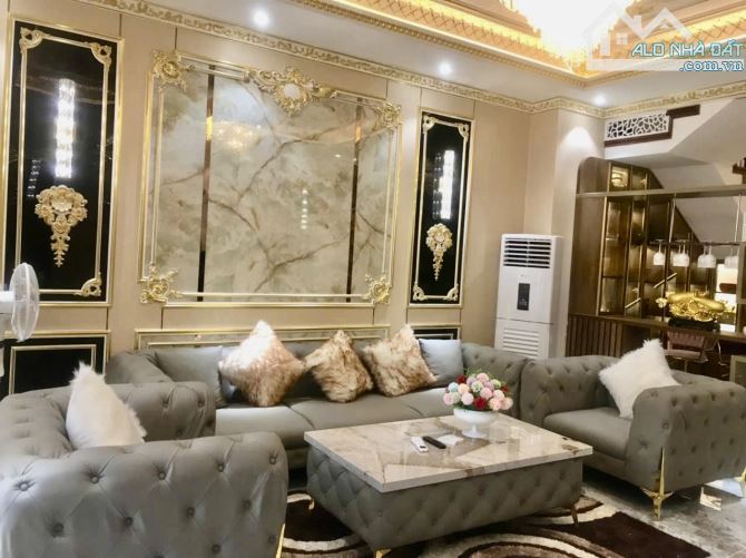 Siêu phẩm mới đẹp 100% nhà 3 tầng đường 7m5, nam hòa Xuân , Cẩm lệ, Đà nẵng