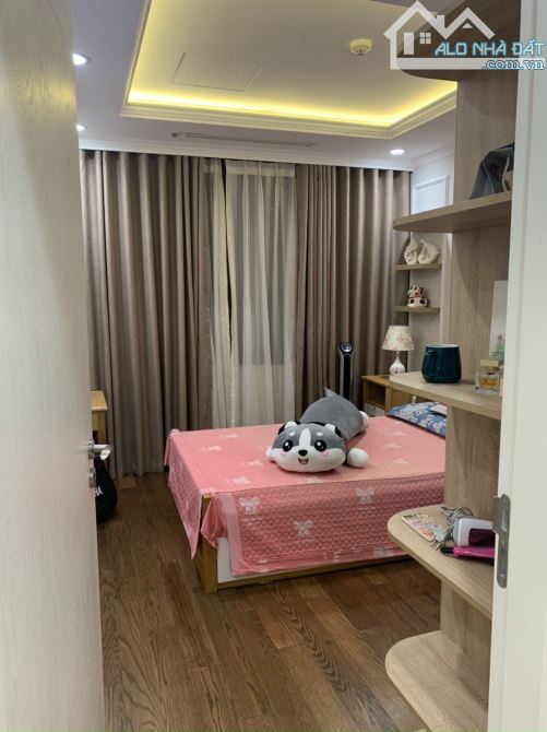 Cần bán Chung Cư Hạ Đình Tower 3 ngủ 120m2 sẵn sổ giá 7,8 tỉ, vị trí trung tâm Hà Nội