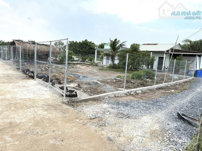 Cần bán 508m2 đất nuôi thuỷ sản, ở ấp 2-3, xã Hiệp Phước, huyện Nhà Bè giá 1 tỷ - 2