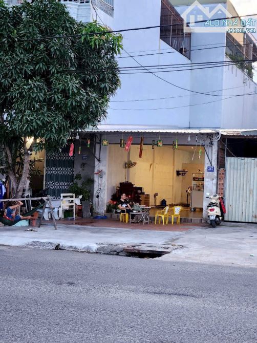BÁN NHÀ VIEW BỜ KÈ CỬA SÔNG QUÁN TRƯỜNG/ NHA TRANG - 1