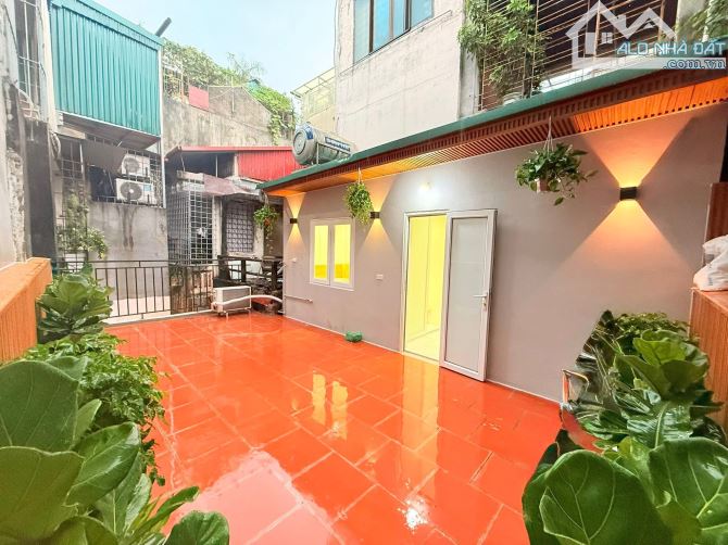 Bán Nhà TT 3 Tầng 42/100M Ngõ Chợ Khâm Thiên 2 Ngủ-2 WC chỉ hơn 3 Tỷ, Cực Hiếm.