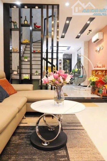Tài chính 4 tỷ 300 sở hữu nhà Trần Đình Trọng, Tân Phú, 64m2, sổ hồng riêng