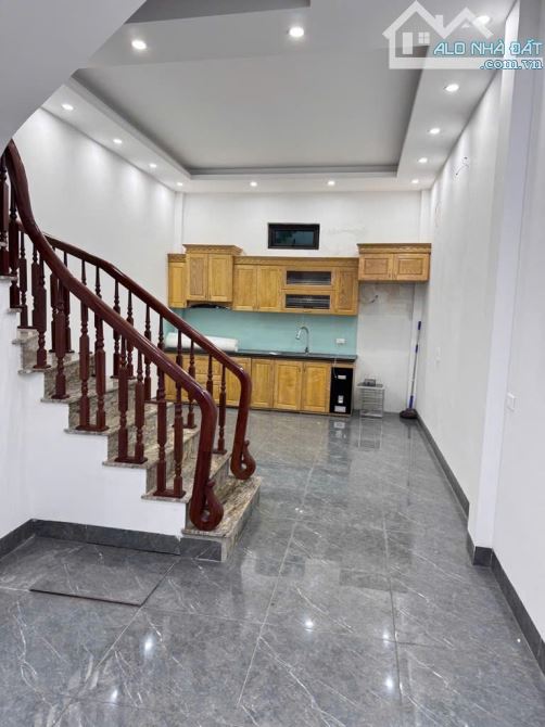 LA PHÙ 41M2 4 TẦNG 2 -  THOÁNG GẦN Ô TÔ - GIÁ 4,X TỶ