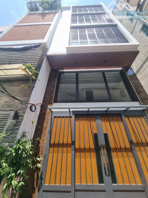 CẦN BÁN LẠI NHÀ HOÀ BÌNH MINH KHAI HAI BÀ TRƯNG GIÁ 25TỶ NGÕ RỘNG ĐÃ HOÀN CÔNG
